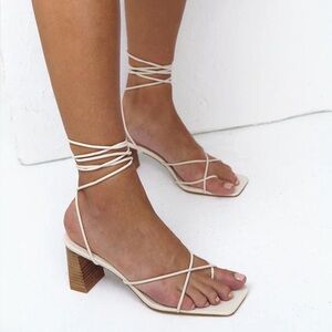 Issa Heel by Billini